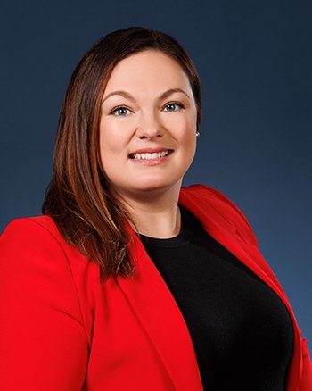 Portrait of Lisa Kearns